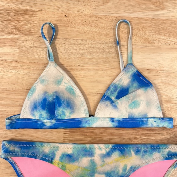 Triangl Bibi Luna Blue Tie Dye Bikini - Picture 2 of 11
